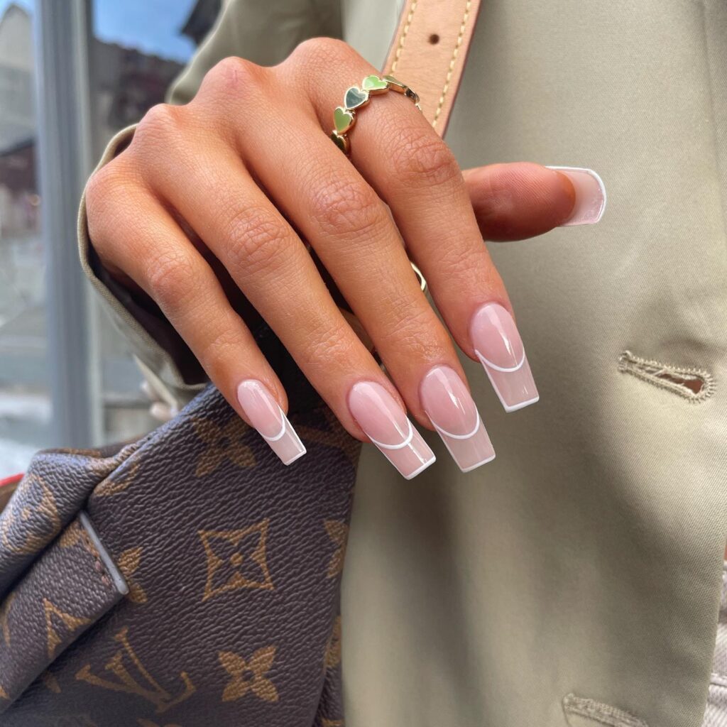 May nails, may nails ideas, may nails 2023, may nails colors, may nails ideas short, may nails ideas acrylic, may nails acrylic, may nails ideas simple, may nail designs, may nail art