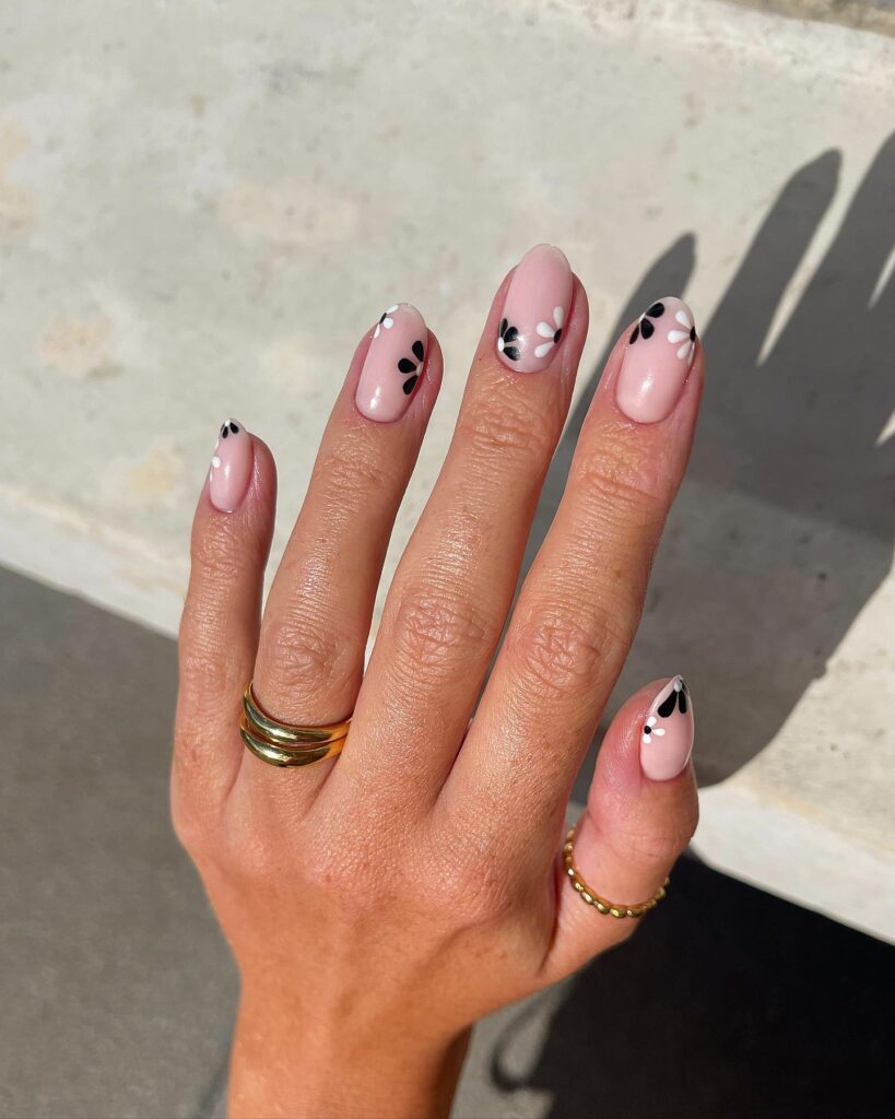 May nails, may nails ideas, may nails 2023, may nails colors, may nails ideas short, may nails ideas acrylic, may nails acrylic, may nails ideas simple, may nail designs, may nail art, monochrome nails