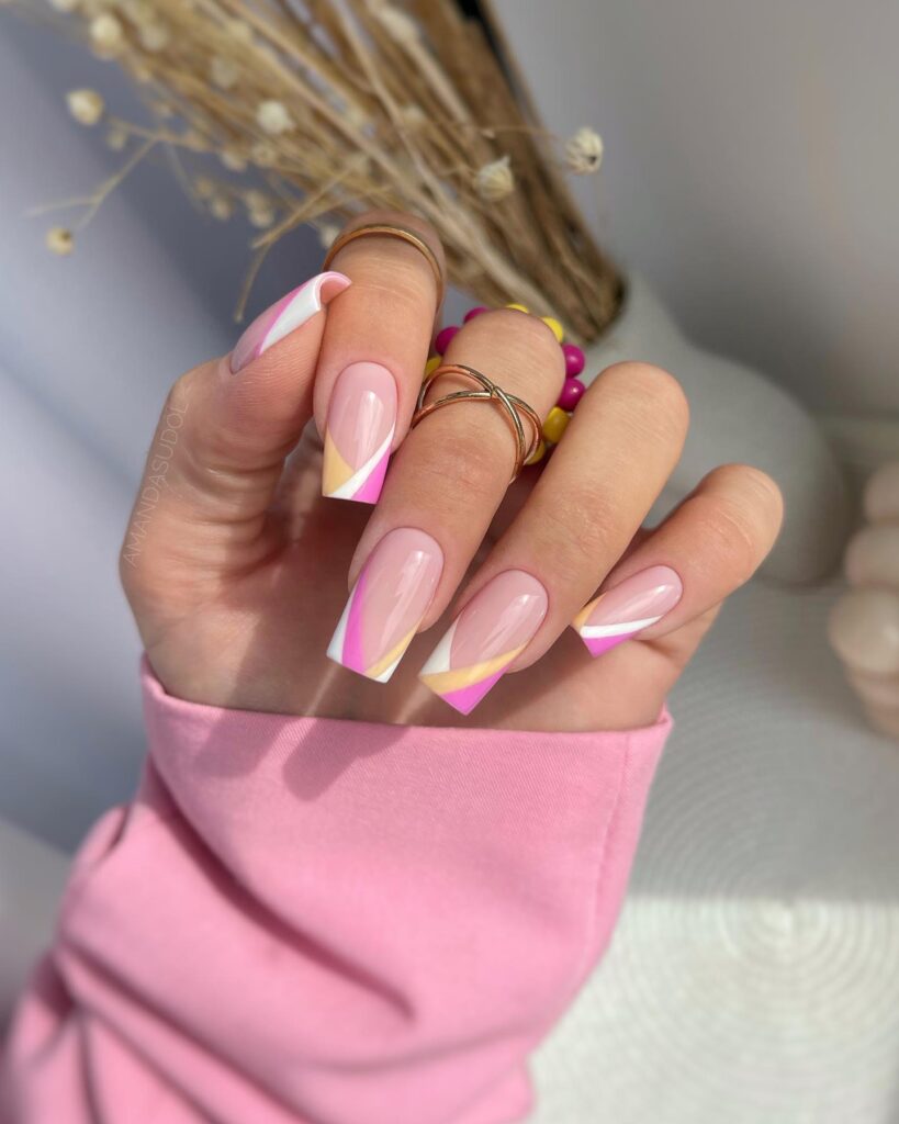 May nails, may nails ideas, may nails 2023, may nails colors, may nails ideas short, may nails ideas acrylic, may nails acrylic, may nails ideas simple, may nail designs, may nail art, chevron nails 